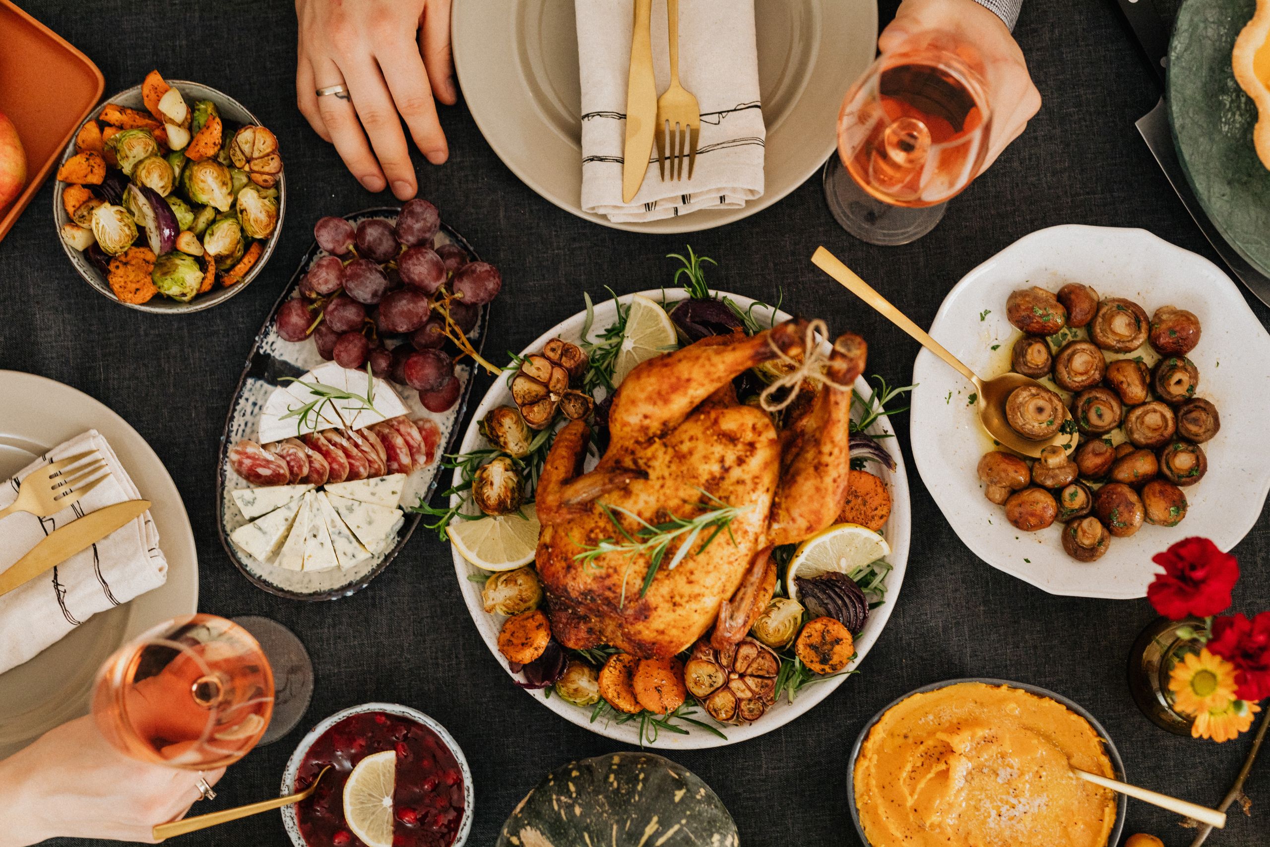 Seasonal Shift Strategy: How Small Food Businesses Can Boost Sales by Adjusting Menus and Operations Throughout the Year